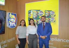 Mariana Manobanda, Jaelle Zambrano, Jack Almeida from Delindecsa banana growers and exporters from Ecuador.